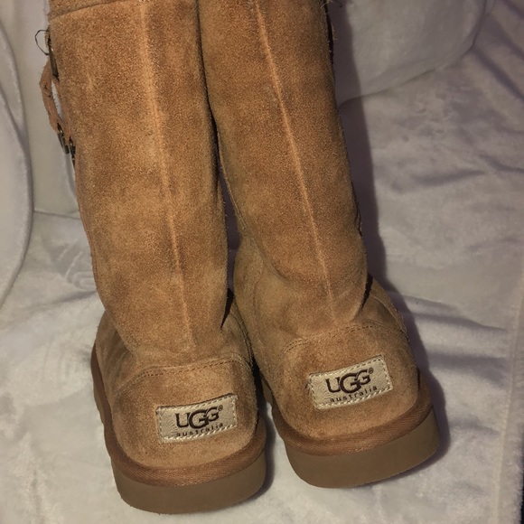 Girls Uggs size 3 - Picture 3 of 6